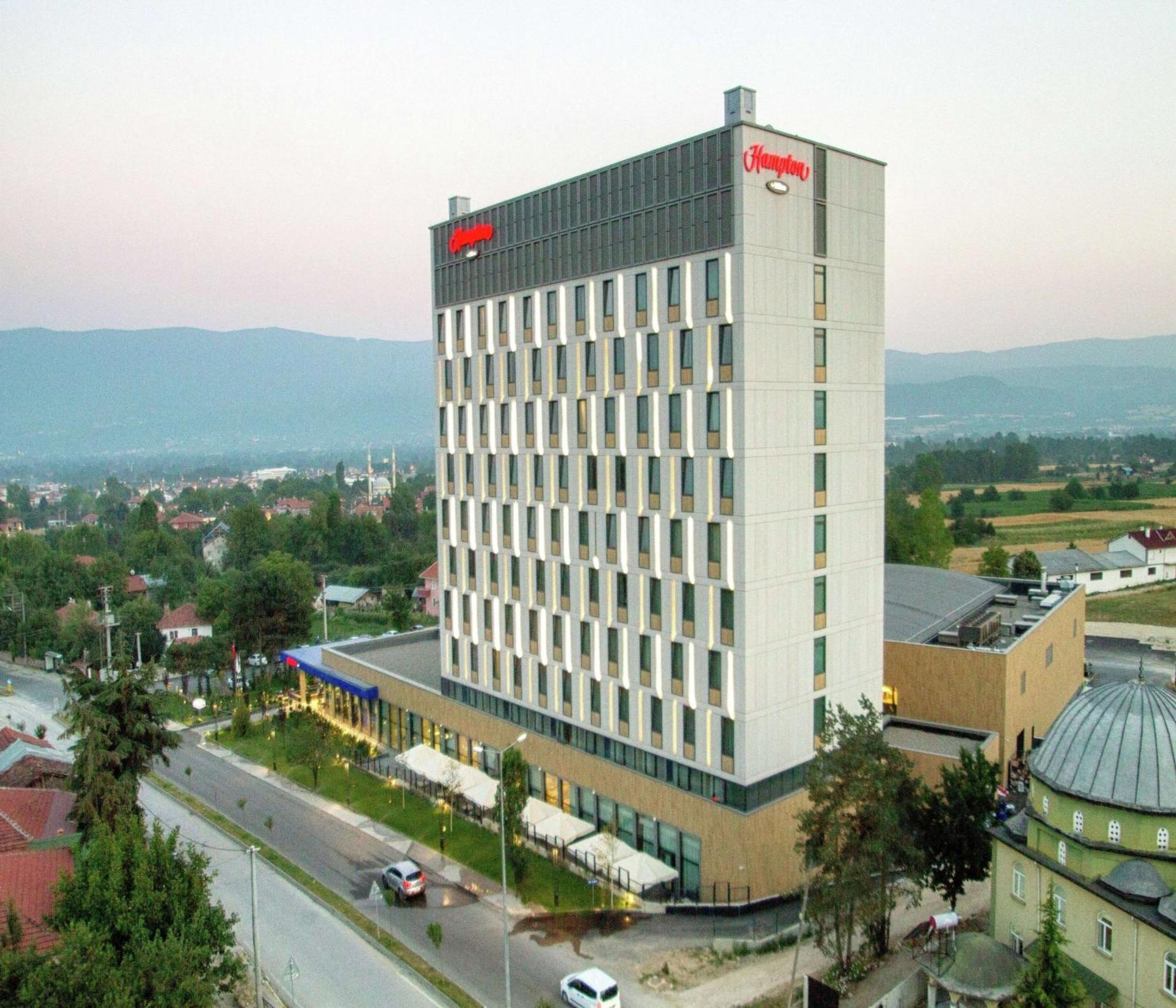 Hampton By Hilton Bolu Hotell Exteriör bild